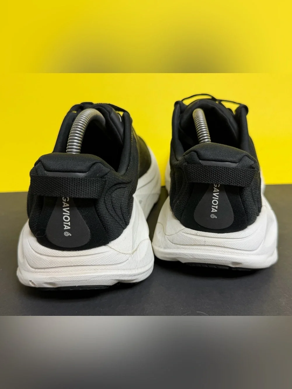 Hoka One One Gaviota 6 Women’s Size 9.5D WIDE Black White Running Shoes